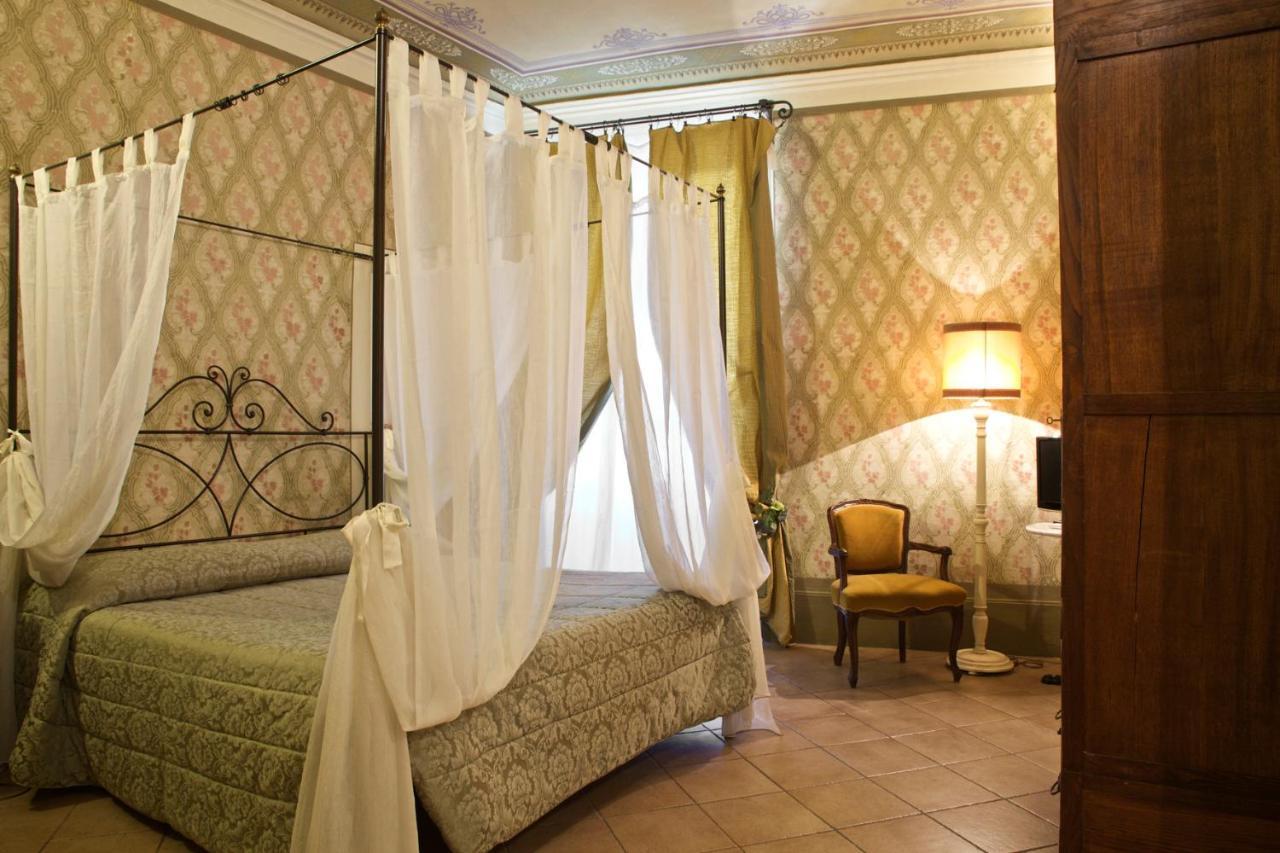 Bed and Breakfast Antica Residenza Cicogna Siena Exterior foto